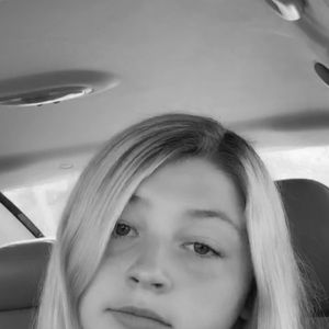 Meet your Posher, Karlee